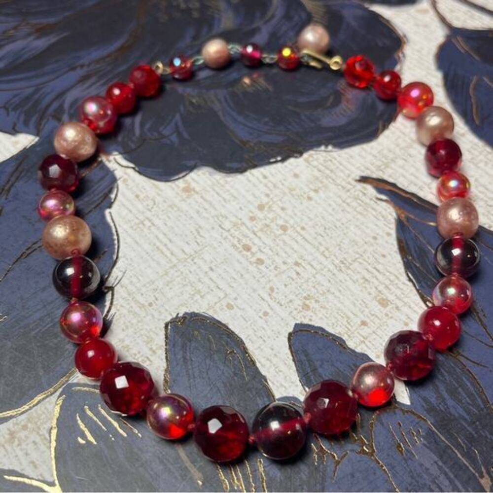 Vintage 1930s Red Glass & Faux Pearl “Cherry Bomb” Beaded Choker Necklace D1